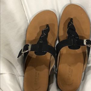Sperry flip flops